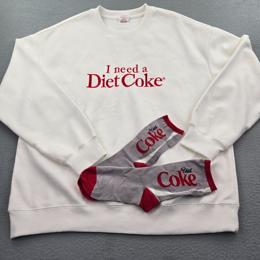Coca Cola I need a Diet Coke Sweatshirt & Socks Womens Large White Graphic Print